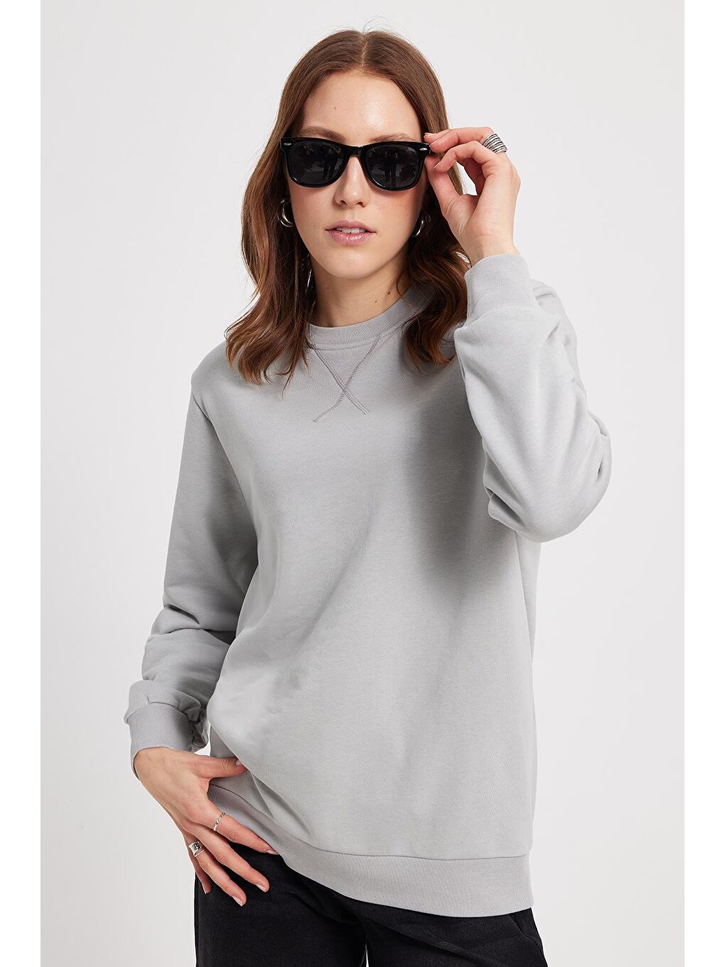 Bej Kadın Oversize Geniş Kesim %100 Pamuk 3 İplik Basic Taş Bisiklet Yaka Sweatshirt-1
