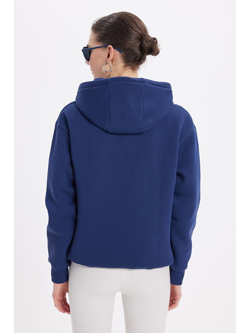 Kadın Oversize Geniş Kesim Pamuklu Yumuşak Dokulu İçi Polarlı Basic Lacivert Kapüşonlu Sweatshirt-6