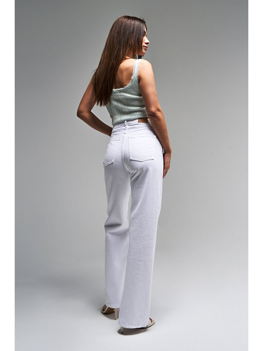 Kadın Beyaz Jean Rengi 5s5 2 Straight Fit Yüksek Bel  100 Pamuk İç Boy 80cm Denim Jean-1