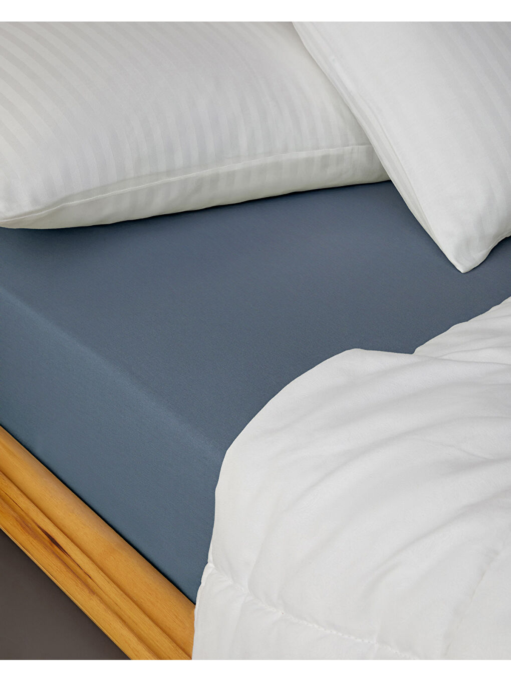 Novella Premium Soft Pamuk King Size Lastikli Çarşaf 180x200 cm Denim Mavi-3