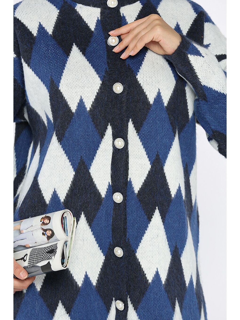 Lacivert İnci Düğmeli Geometrik Desenli Tesettür Triko Hırka (s-m-l-xl Beden Uyumludur.)-6