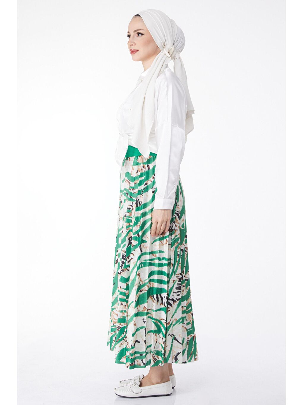 Orta Kadın Yeşil Desenli Etek - 24218-3