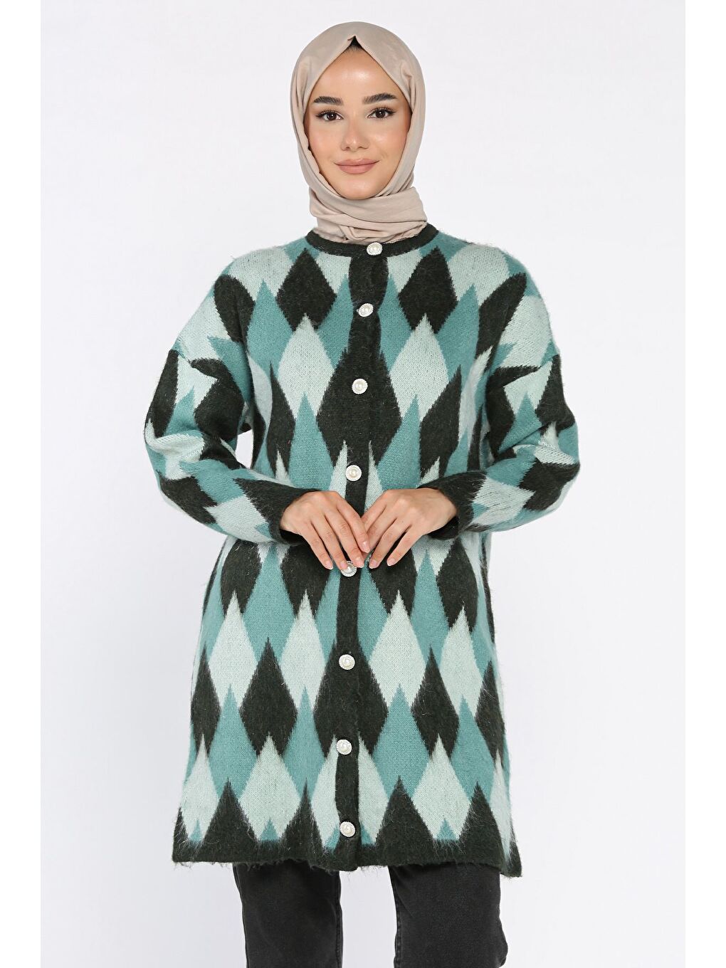 Yeşil İnci Düğmeli Geometrik Desenli Tesettür Triko Hırka (s-m-l-xl Beden Uyumludur.)