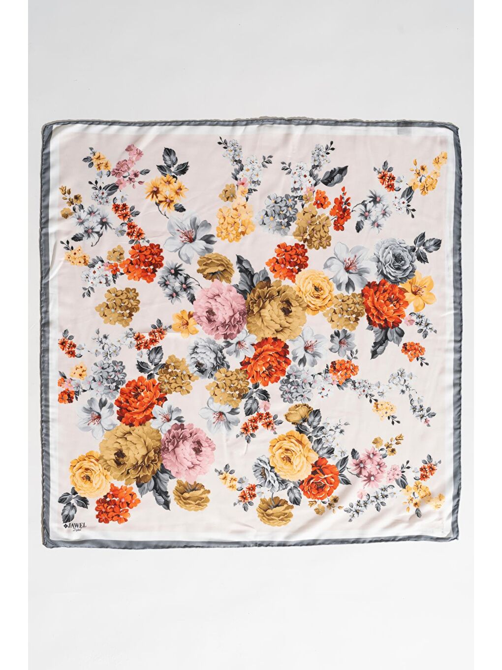 Gri Kadın Tesettür Digital Baskılı Gül Desen Eşarp-4