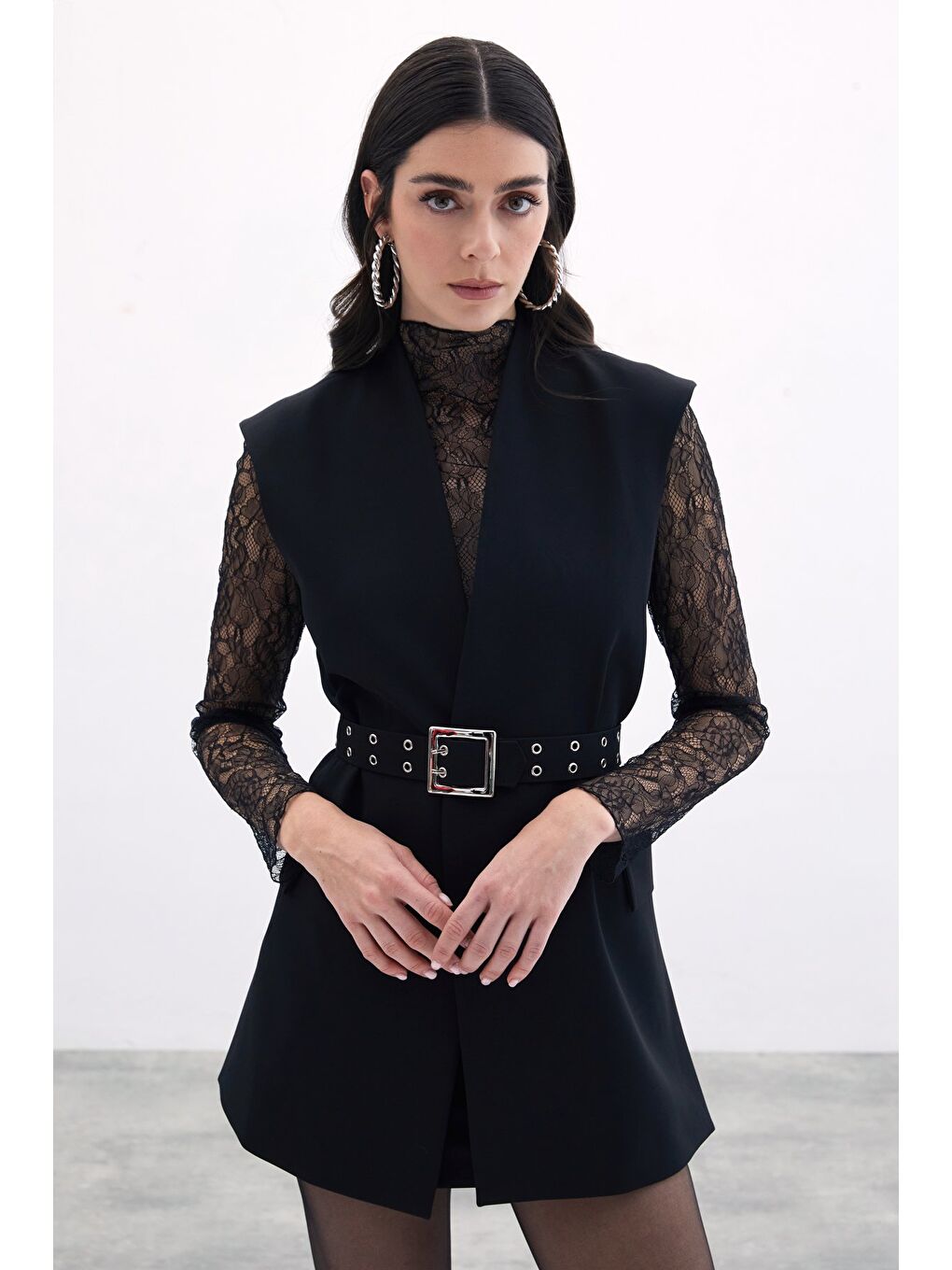 Kemerli Uzun Yelek - Siyah-3