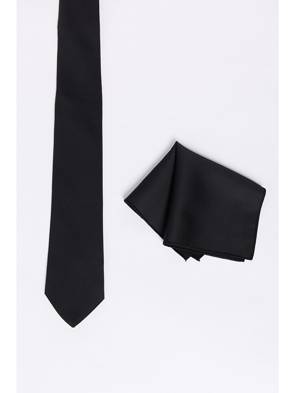 Erkek Siyah Desensiz Kravat