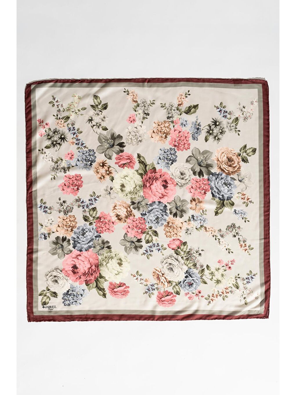 Yeşil Kadın Tesettür Digital Baskılı Gül Desen Eşarp-4