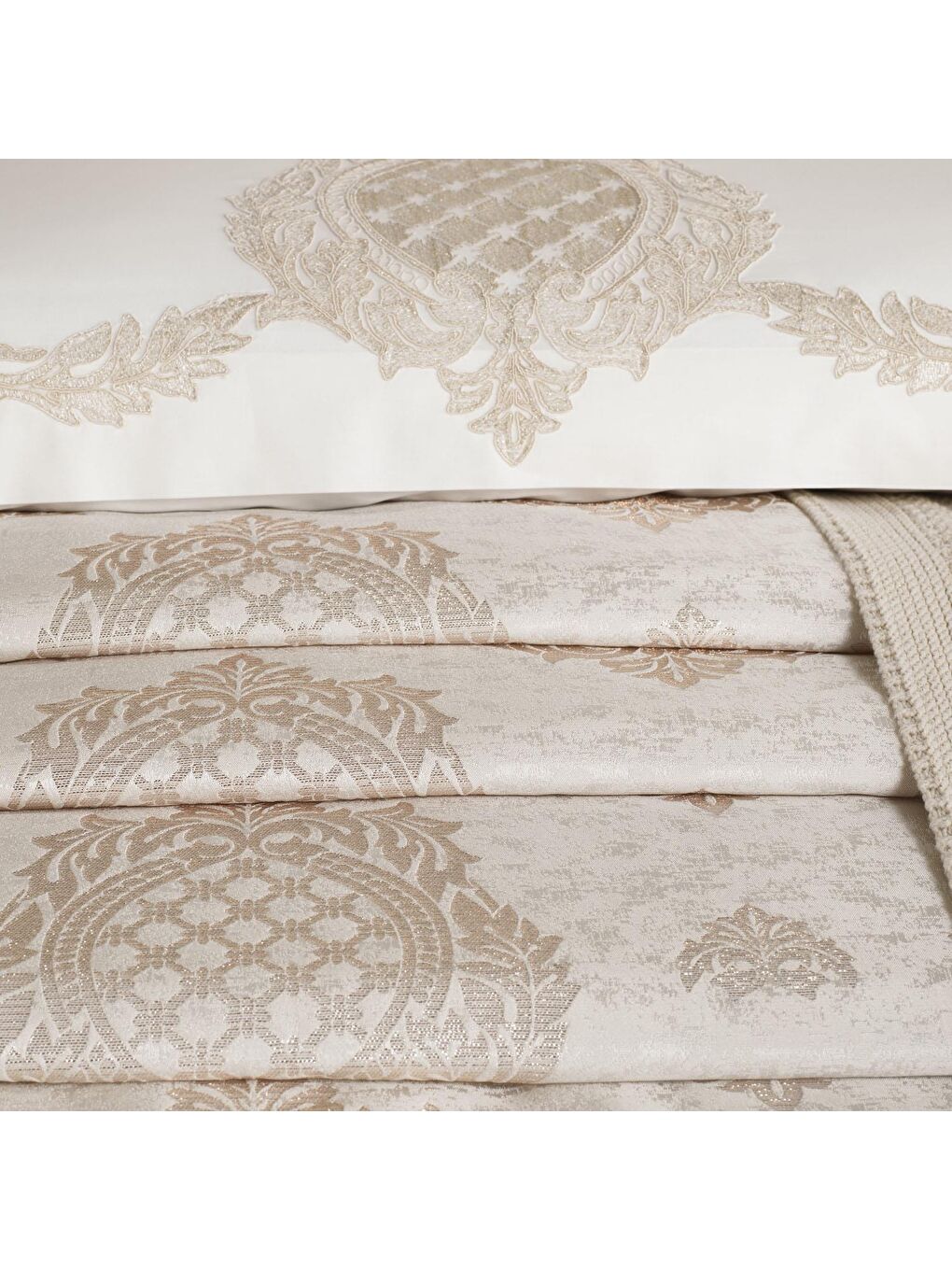 Sarı Home Premium 11 Parça Çeyiz Seti-Gold-3