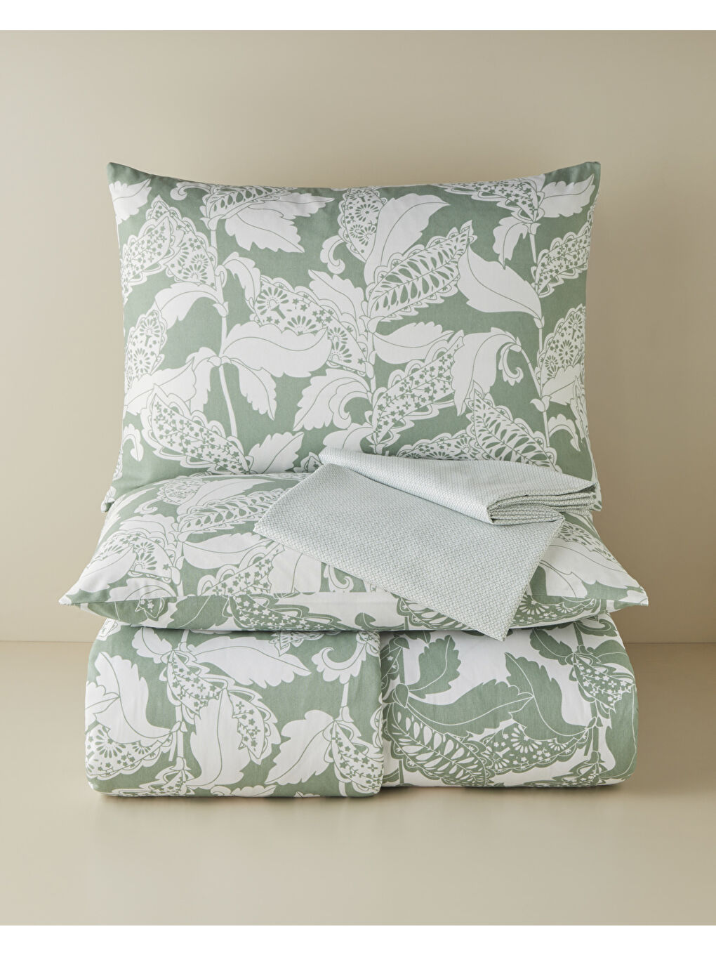 Gentle Swirl Kolay Ütülenir Çift Kişilik Nevresim Takımı 200x220 cm Yeşil