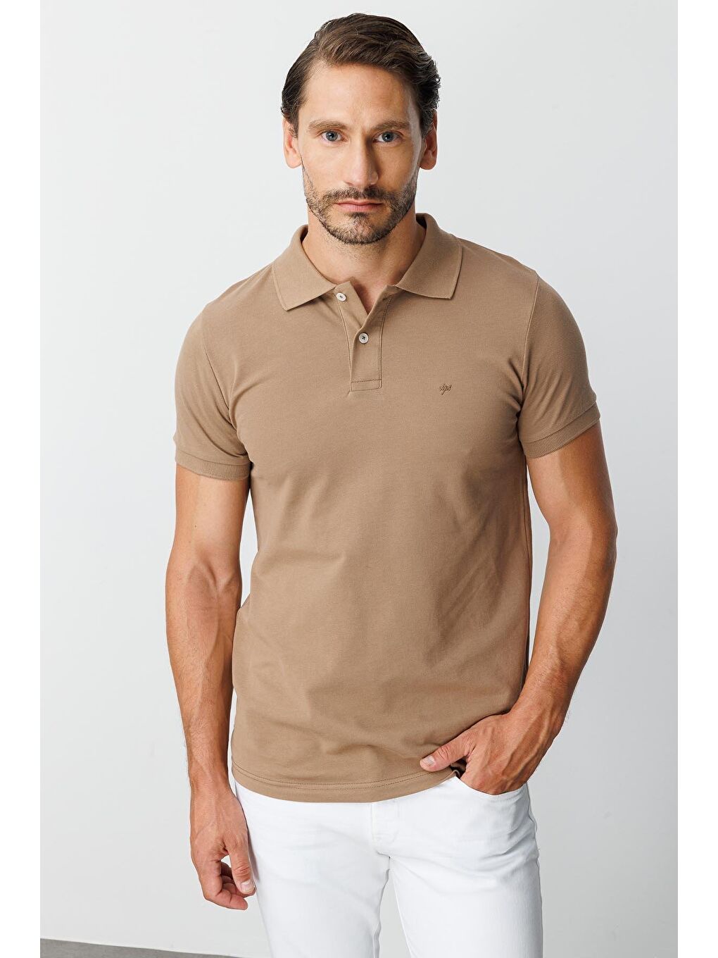 Bej Vizon Modern Fit Dar Kalıp Polo Yaka Düz Kısa Kollu %100 Pamuk Tişört