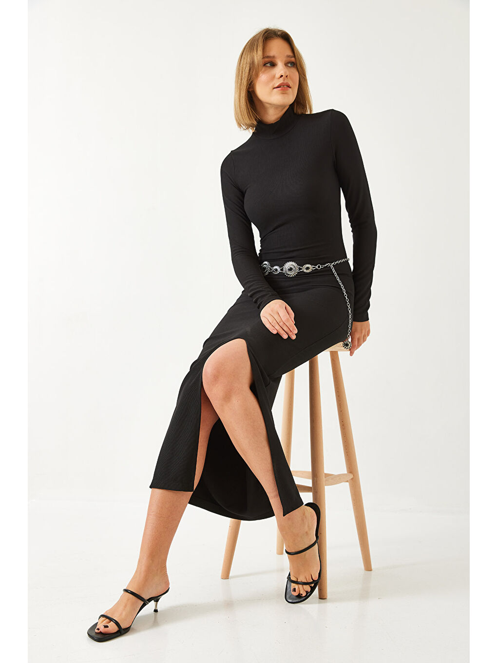 Siyah Kadın Yarım Balıkçı Yaka Ottoman Kumaş Uzun Elbise-3