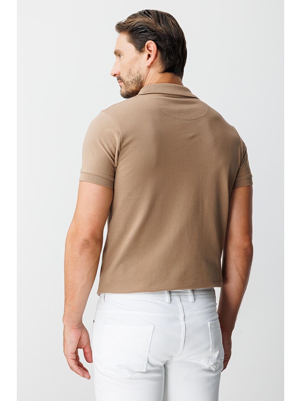 Bej Vizon Modern Fit Dar Kalıp Polo Yaka Düz Kısa Kollu %100 Pamuk Tişört-4