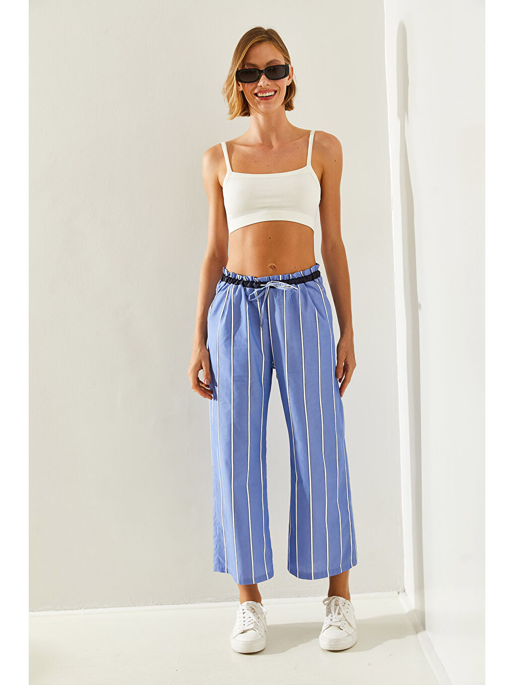 Mavi Çizgili Lastik Bel Bağlamalı Palazzo Pantolon-1