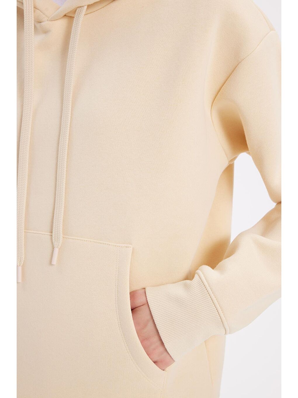 Kadın Oversize Geniş Kesim Pamuklu Yumuşak Dokulu İçi Polarlı Basic Bej Kapüşonlu Sweatshirt-5