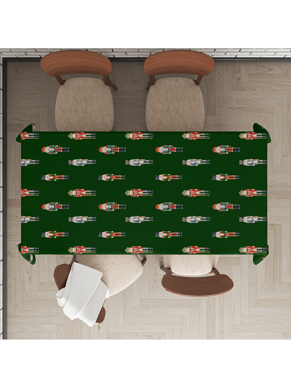 Karışık Yılbaşı Temalı Kurşun Asker Desenli Dijital Baskılı Masa Örtüsü-1