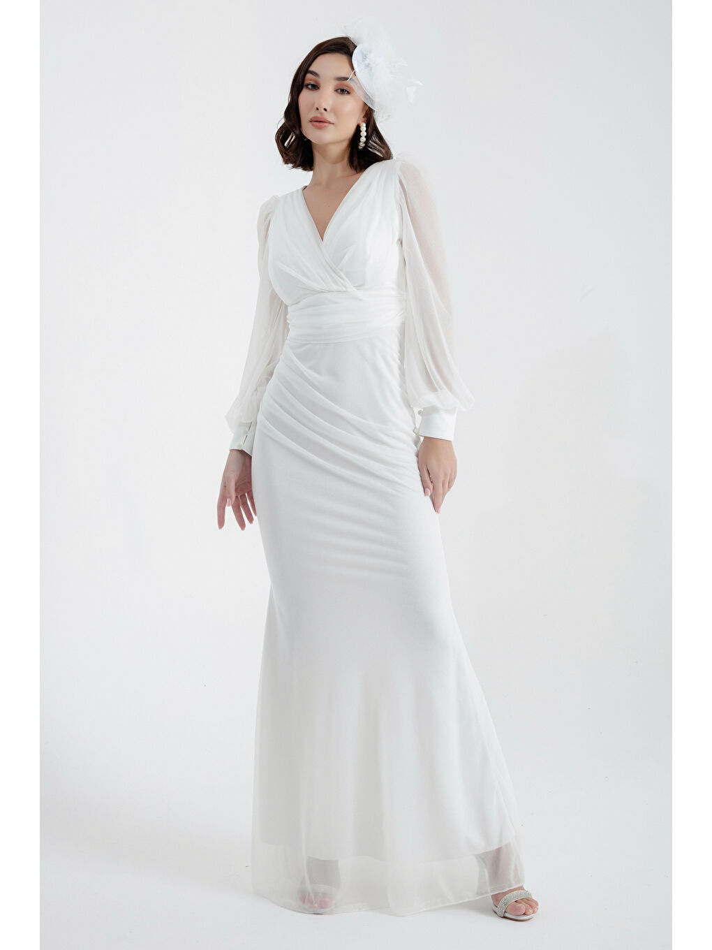 Kadın Beyaz Kruvaze Yaka Simli Uzun Abiye Elbise-2