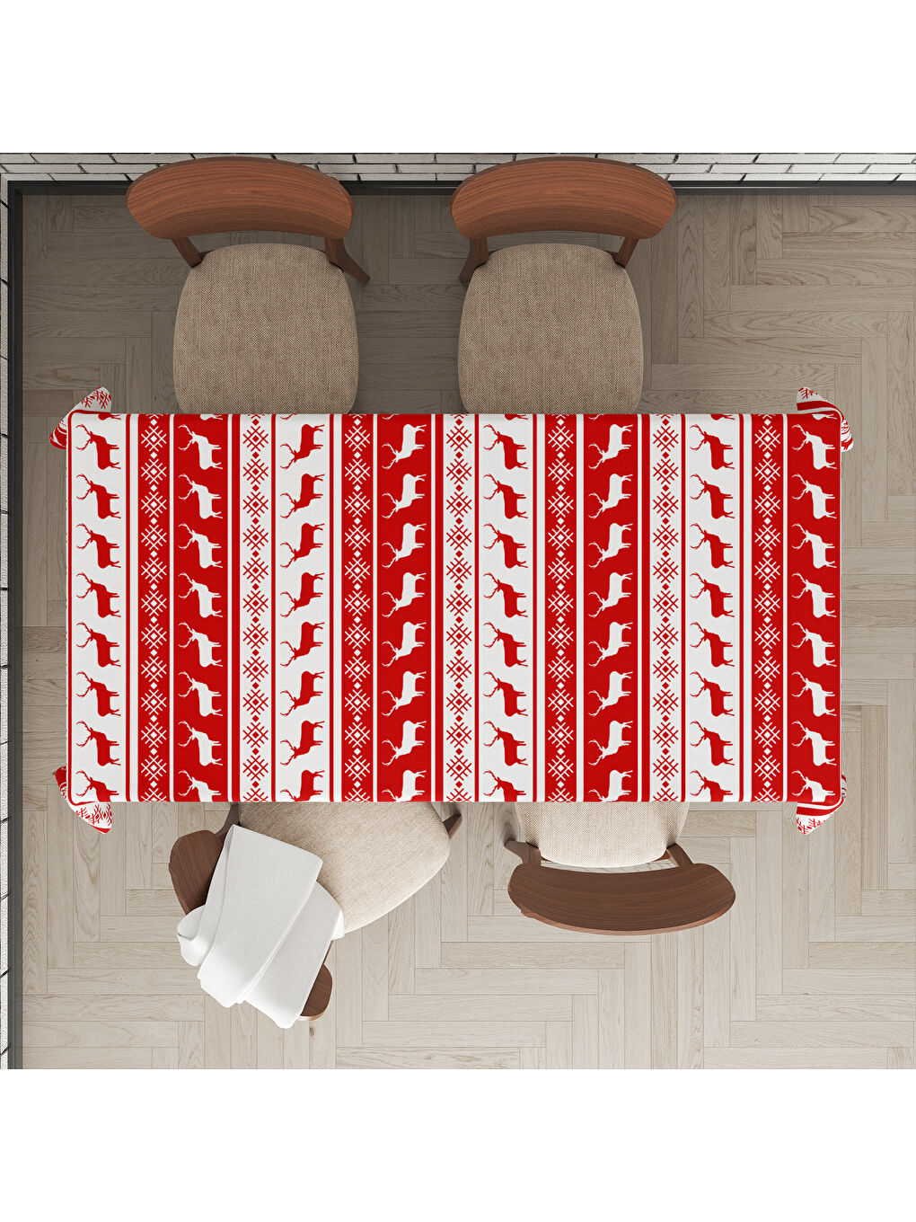 Karışık Yılbaşı Temalı Geyik Desenli Dijital Baskılı Masa Örtüsü-1