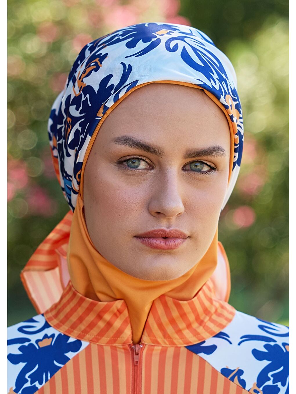 Karışık Üçgen Eşarp - 13-1