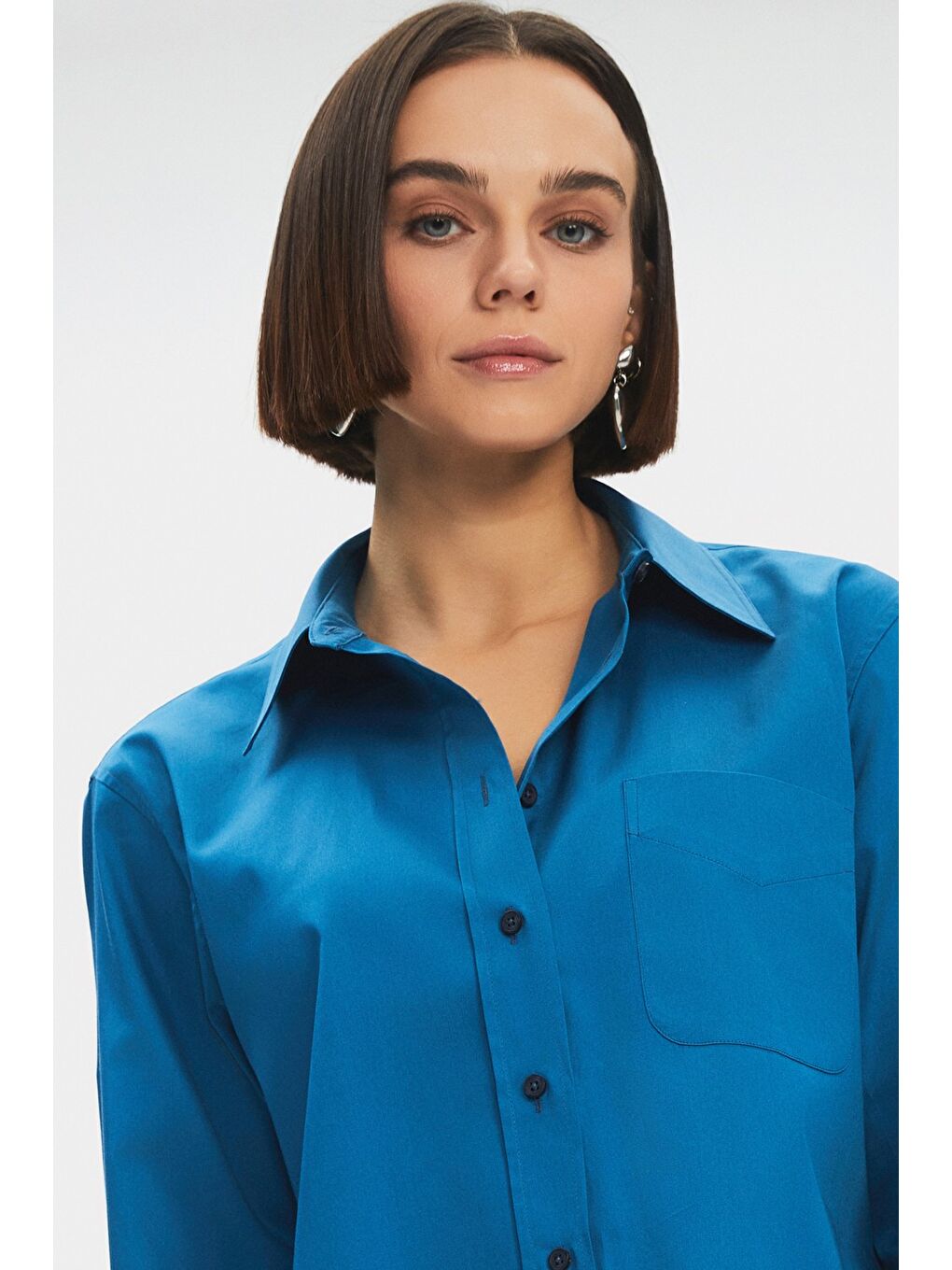 Bol Kesim Petrol Pamuk Gömlek-2