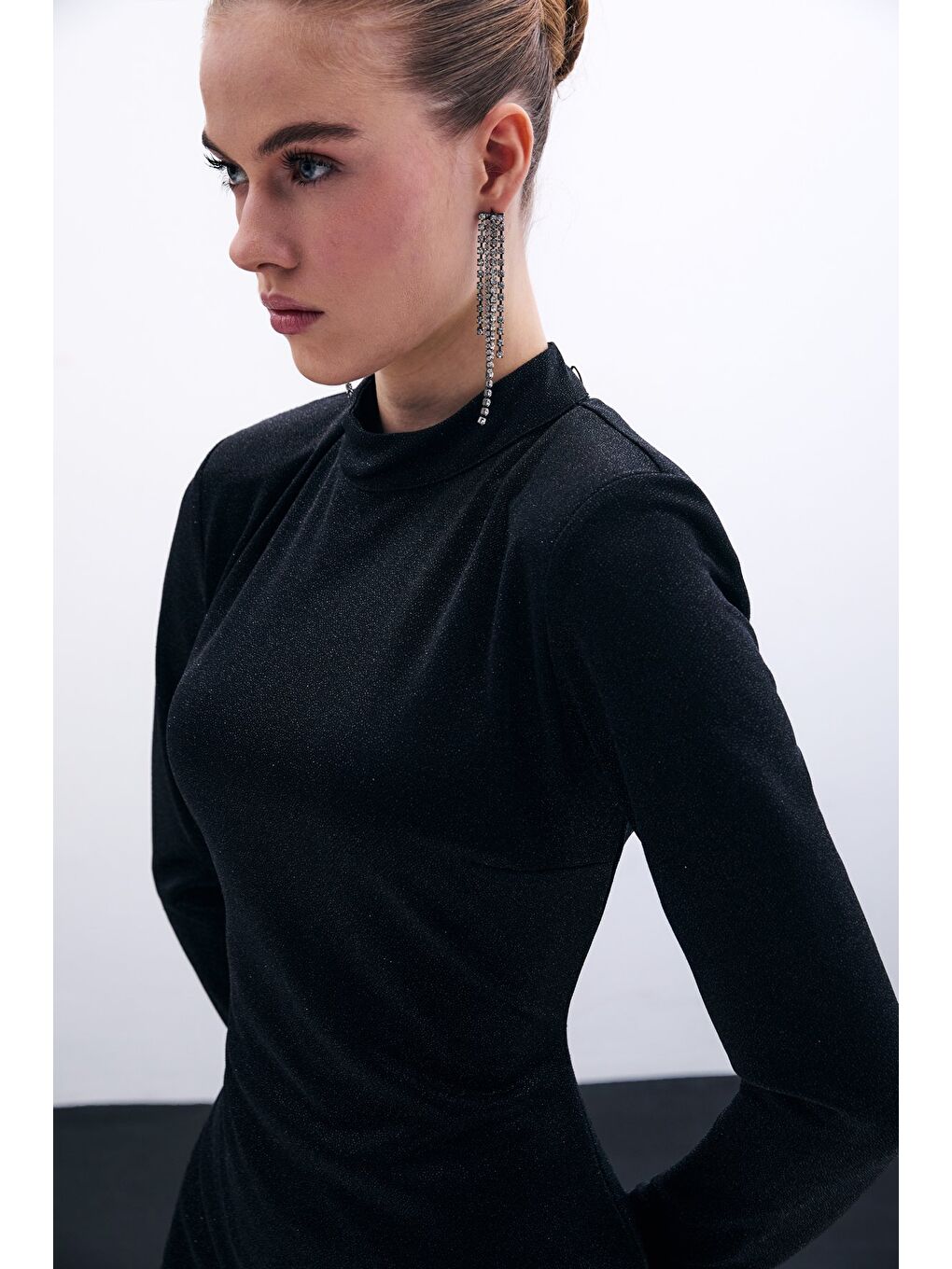 Parlak Kısa Elbise - Siyah-6