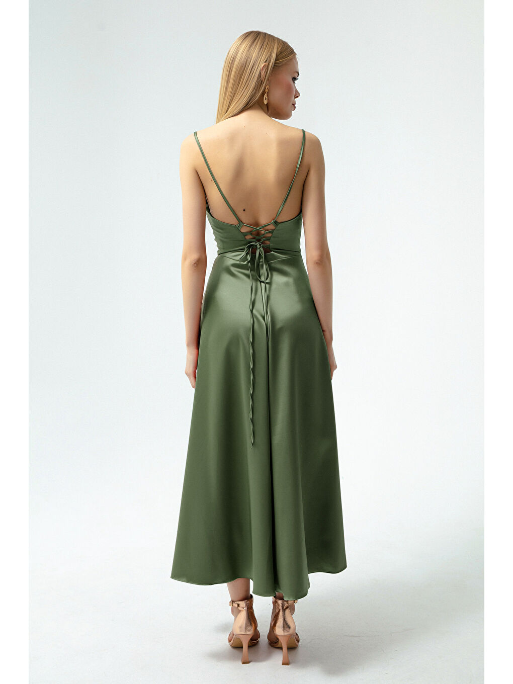 Kadın Haki Volanlı Yırtmaçlı Saten Midi Boy Abiye & Mezuniyet Elbisesi-4