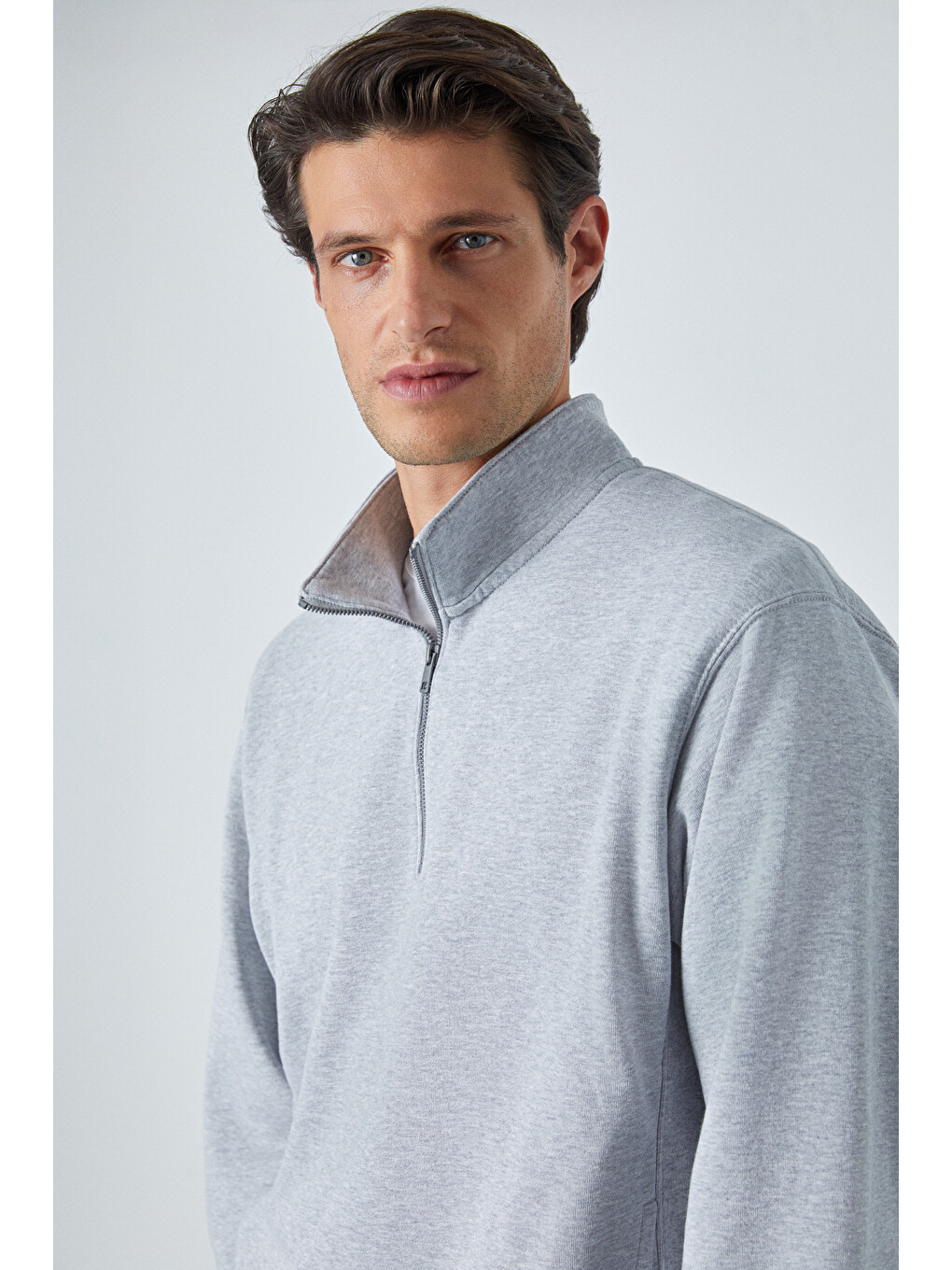 Nestor Erkek Relaxed Fit Dik Yakalı Yarım Fermuarlı Uzun Kollu Gri Melanj Sweatshirt-3