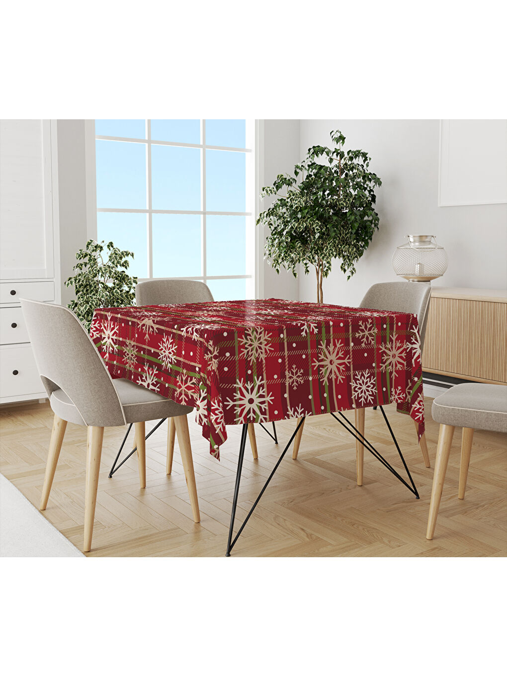 Karışık Yılbaşı Temalı Kar Tanesi Desenli Dijital Baskılı Masa Örtüsü