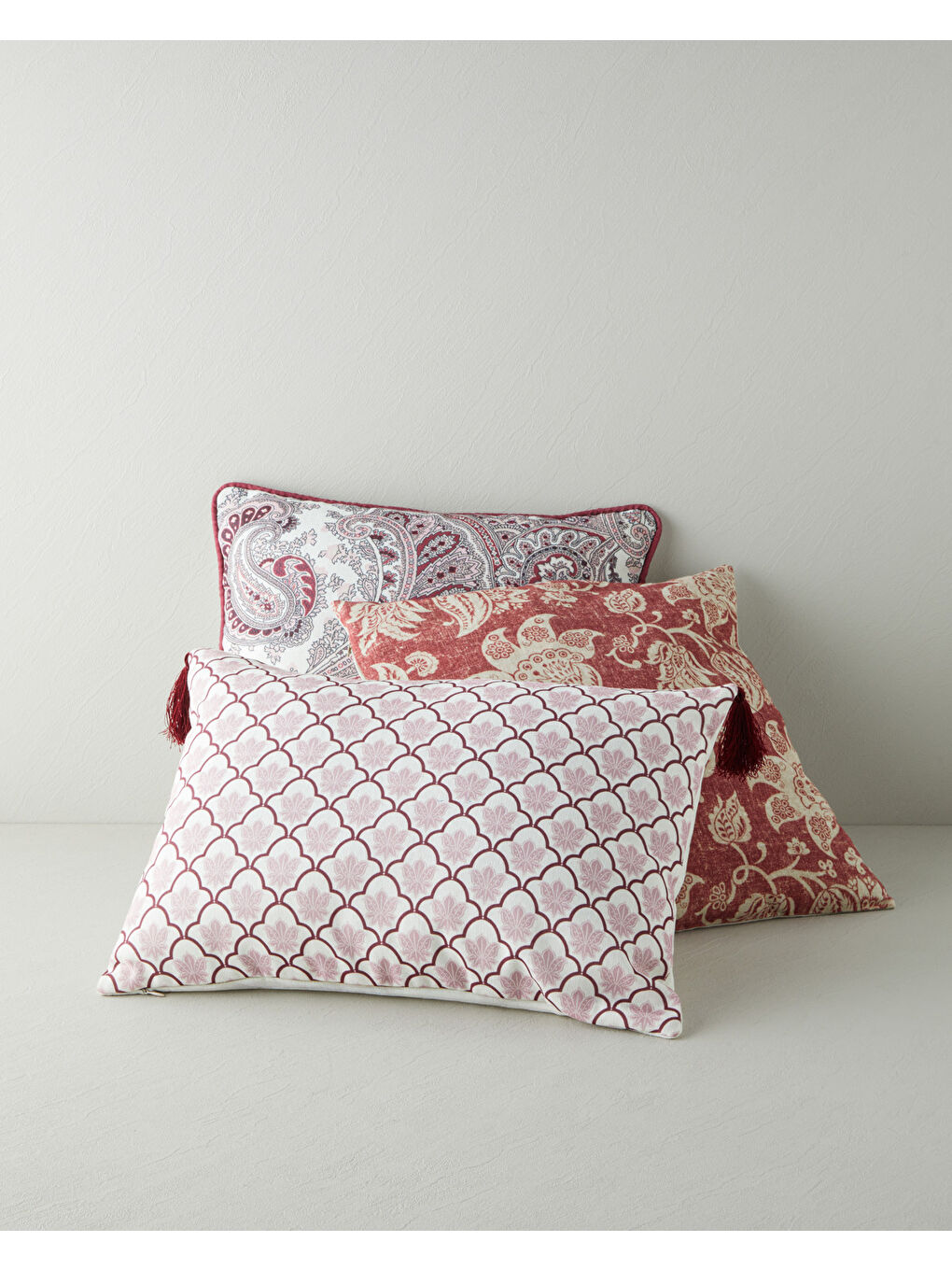 Fiora Kırlent Kılıfı 45x45 cm Bordo-3