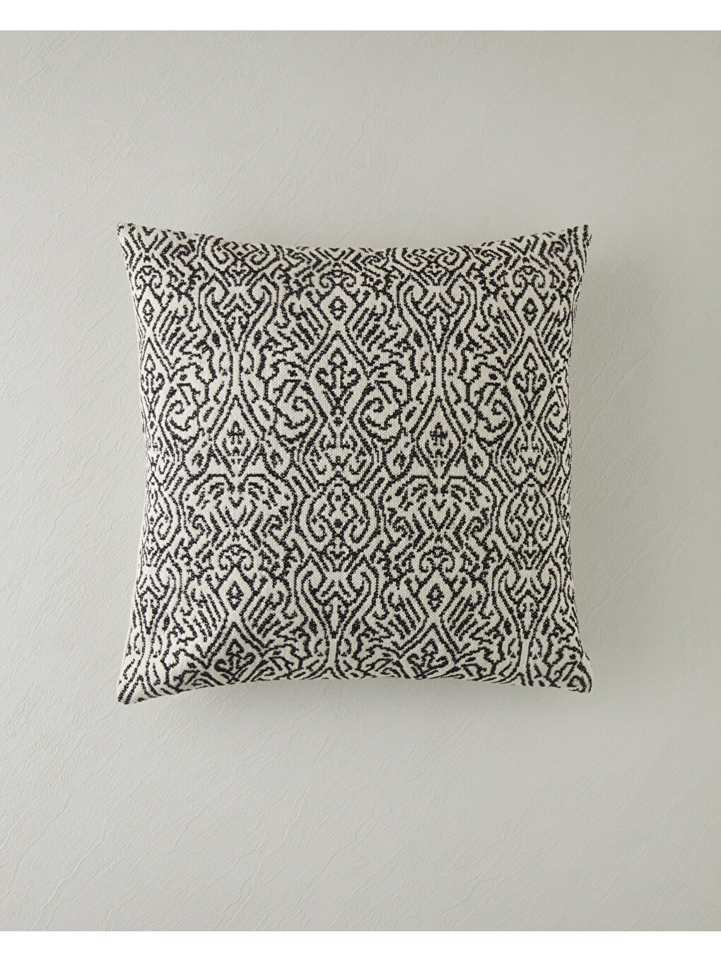 Mirena Kırlent Kılıfı 45x45 cm Siyah - Beyaz