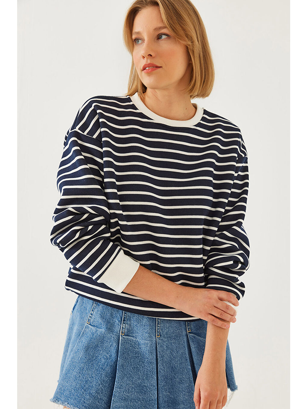 Lacivert Kadın Üç İplik Şardonlu Çizgili Sweatshirt