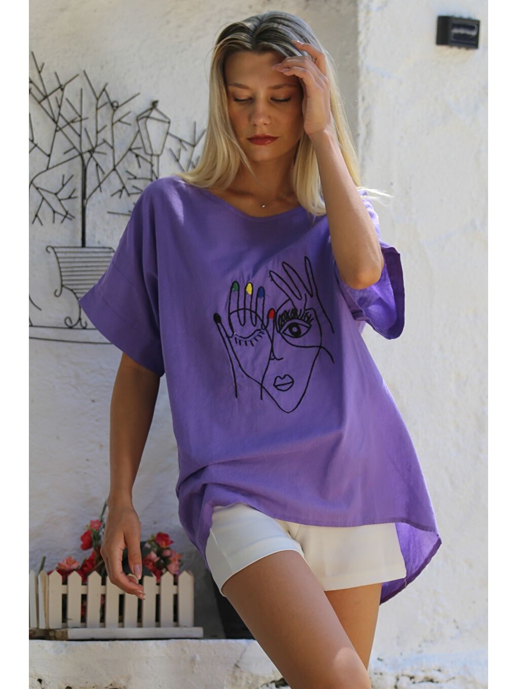 Açık Mor Havuz Yaka Kısa Kol Nakışlı Dokuma Casual Pamuklu Bluz-3