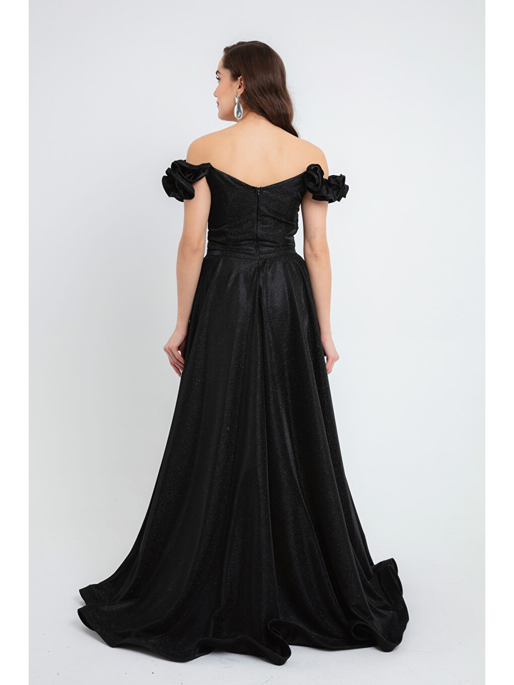Kadın Siyah Kolları Fırfırlı Simli Uzun Abiye Elbise-4
