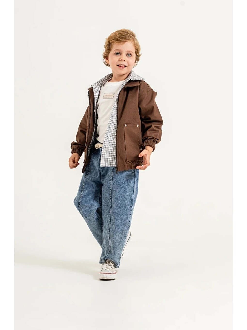 Kahverengi Erkek Çocuk Gabardin Bomber Ceket, Ekose Gömlek, Tişört Ve Jean Pantolon 4’lü Takım 9100-3