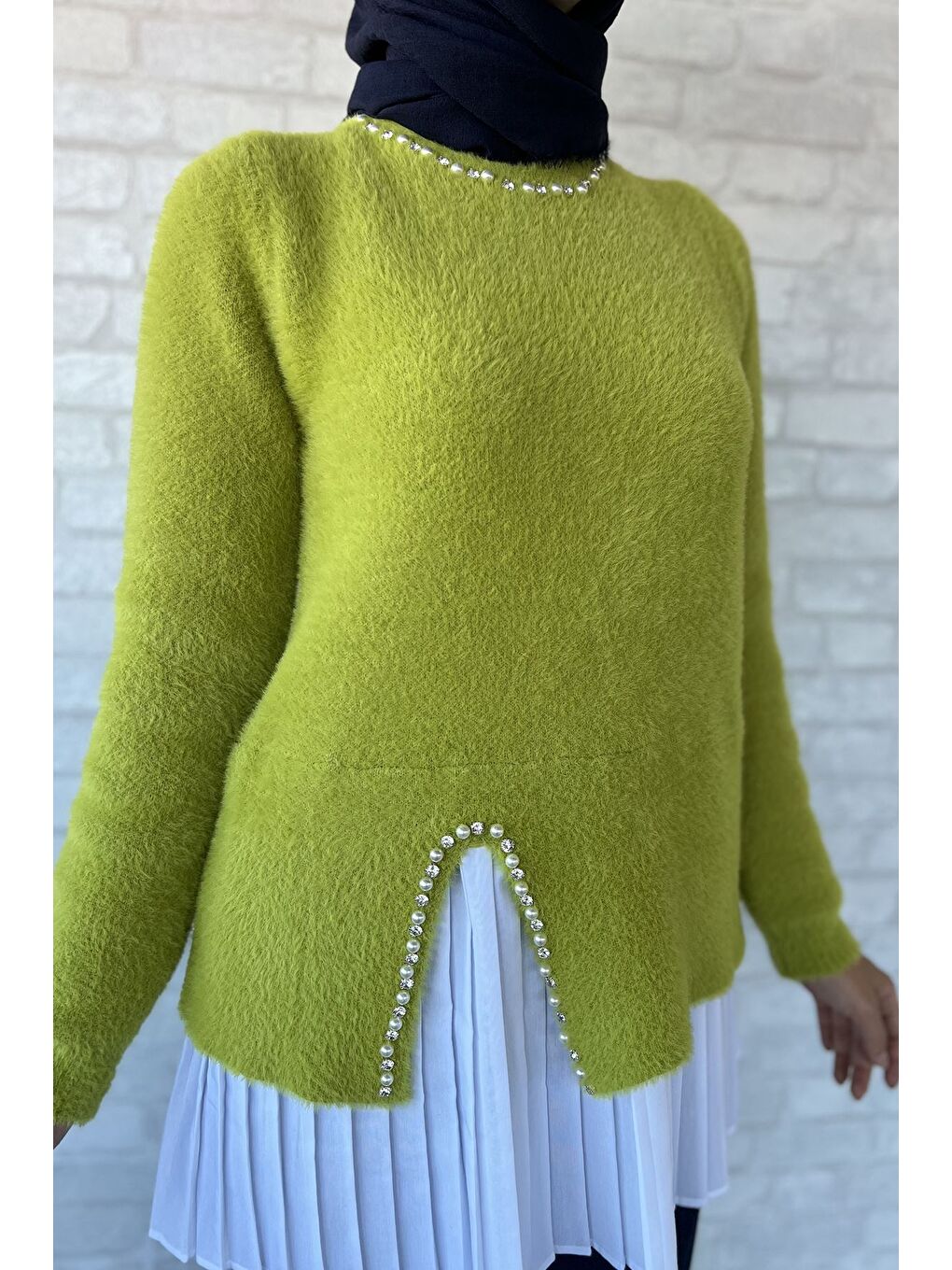 Yeşil İnci Ve Taş İşlemeli Garnili Yumoş Tesettür Triko Kazak (s-m-l Beden Uyumludur.)-8