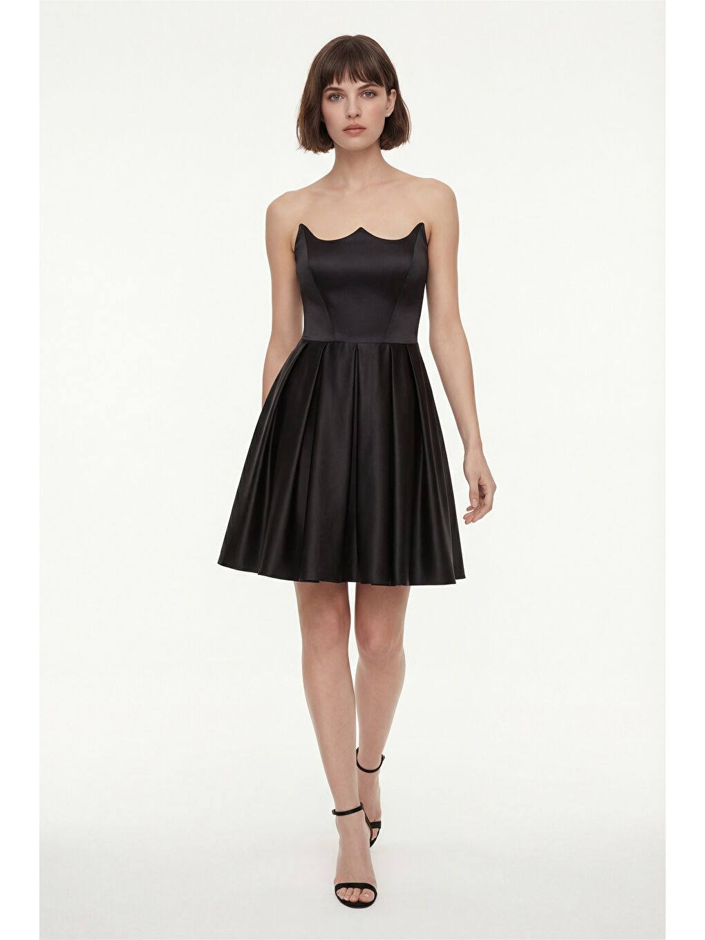 Kadın Siyah Dar Kalıp Straplez Yaka Saten Mini Mezuniyet Abiye Elbise-1