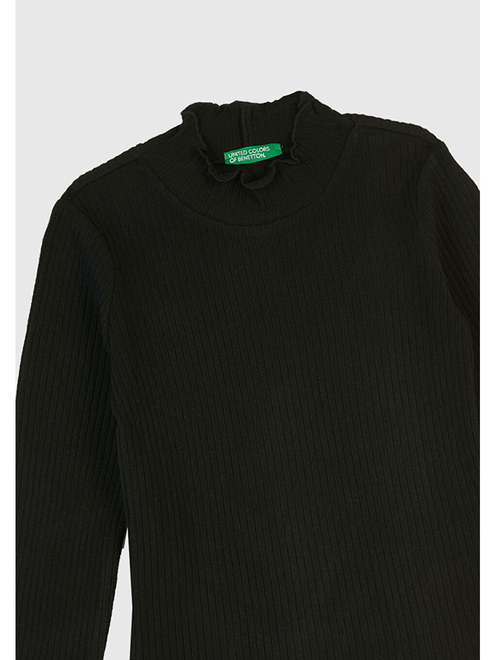 Kız Çocuk Siyah Logo Etiketli Fırfır Detaylı Bebe Yaka Uzun Kollu T-Shirt-1