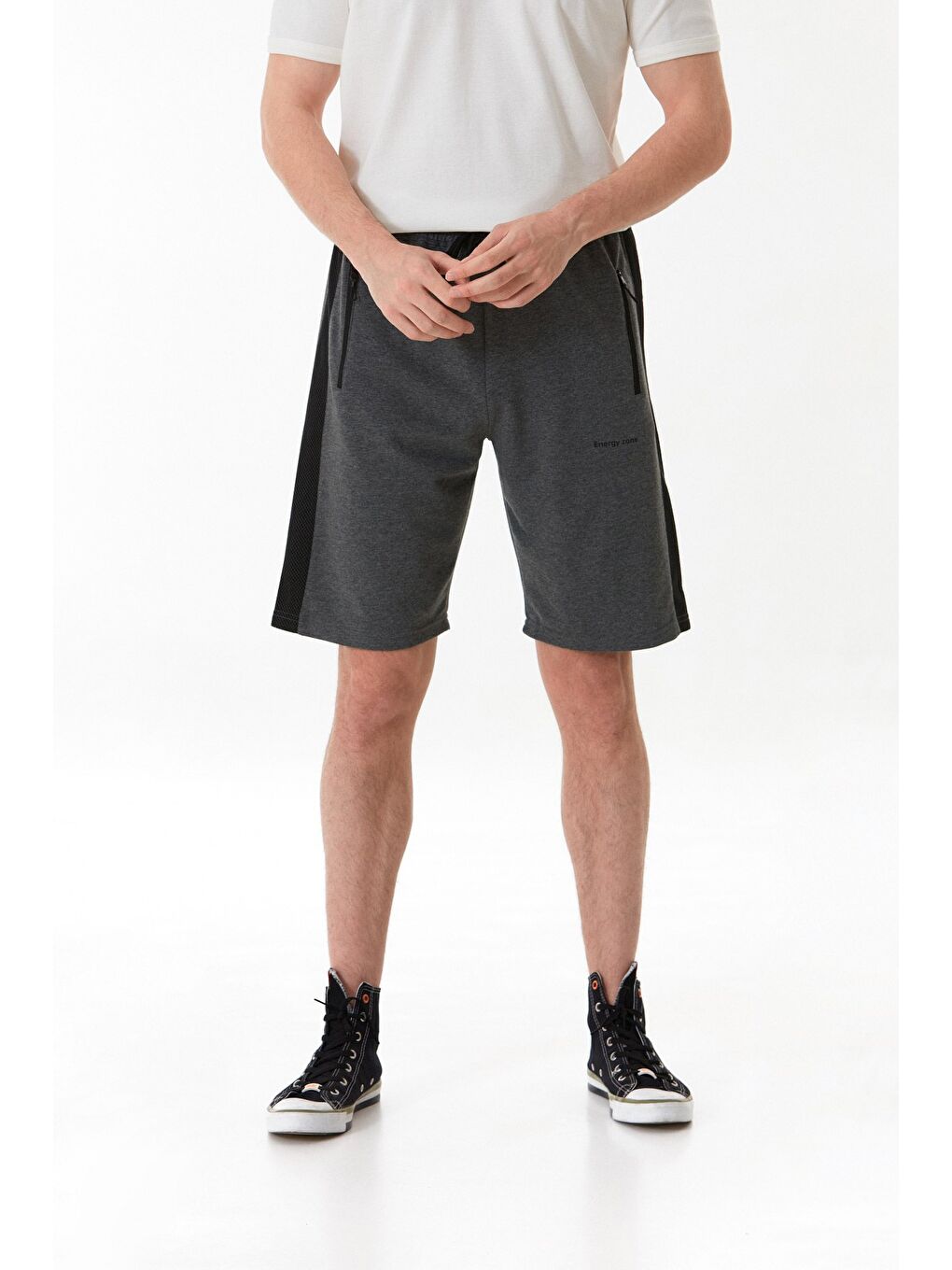 Antrasit Beli Lastikli Cebi Fermuarlı Şort-1