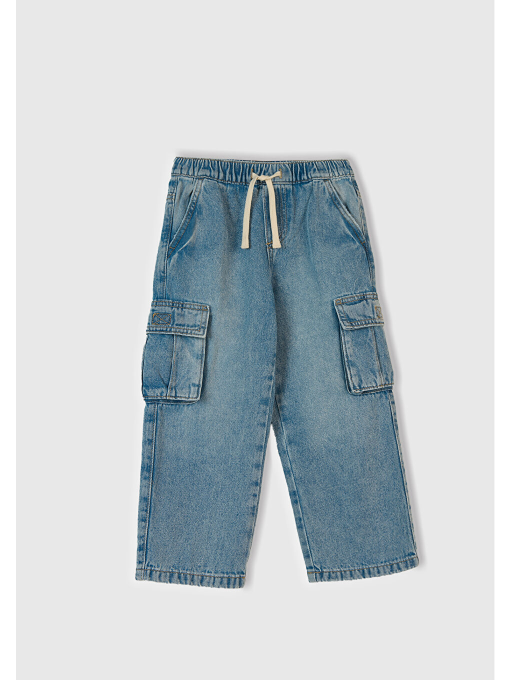 Erkek Çocuk Açık Mavi Arkası Logo Detaylı Yan Cepli Büzgü İpli Denim Pantolon