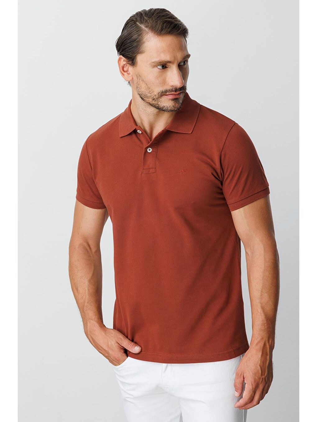 Kahverengi Kiremit Modern Fit Dar Kalıp Polo Yaka Düz Kısa Kollu %100 Pamuk Tişört-1