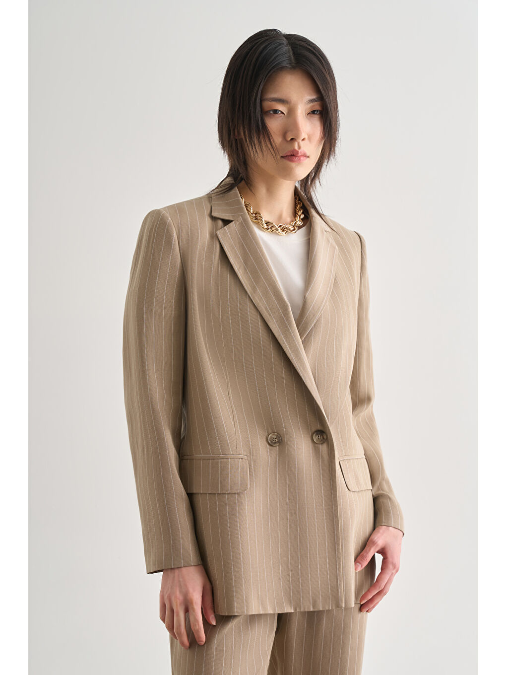 Bej Rengi İnce Çizgili Anvelop Blazer Ceket-1