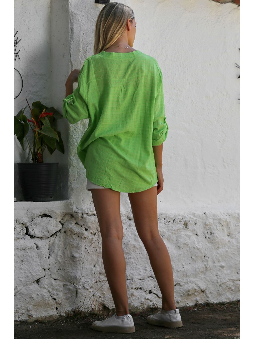 Fıstık Yeşili Hakim Yaka Düğmeli Uzun Kollu Cepli Pamuklu Dokuma Casual Bluz-7