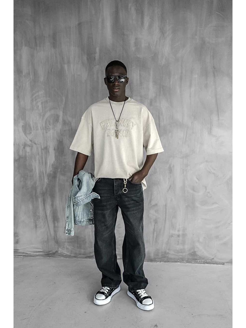 Bej Erkek Önü Slogan İşlemeli Yıkamalı Oversize Tişört Taş-2