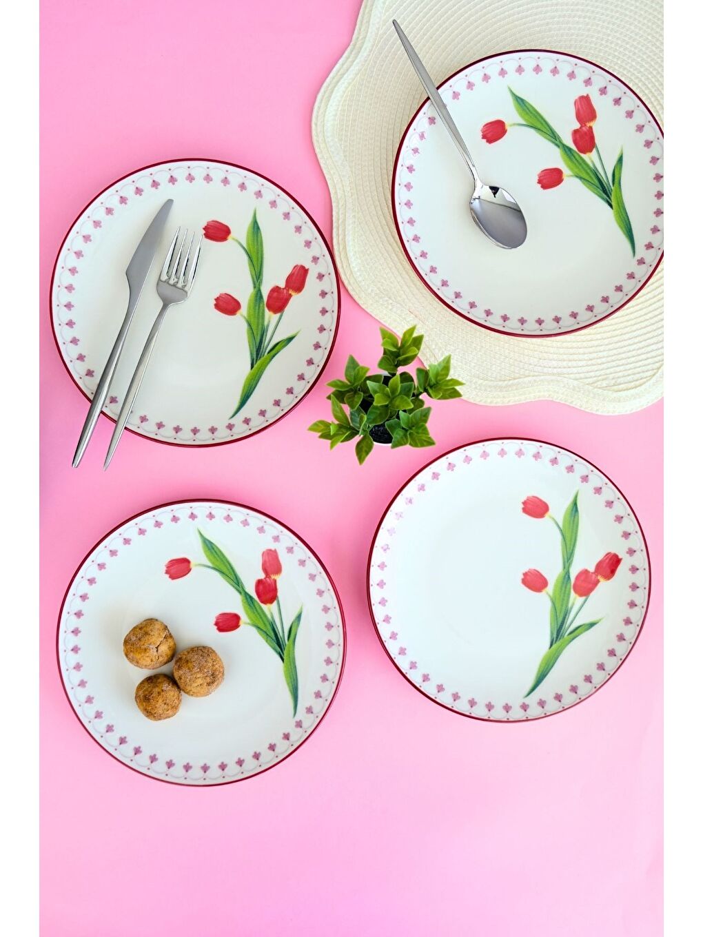 Beyaz Lale Tuval Pasta Takımı Rimli 20 cm 4 Kişilik 4 Parça TVL4PTPRS1160