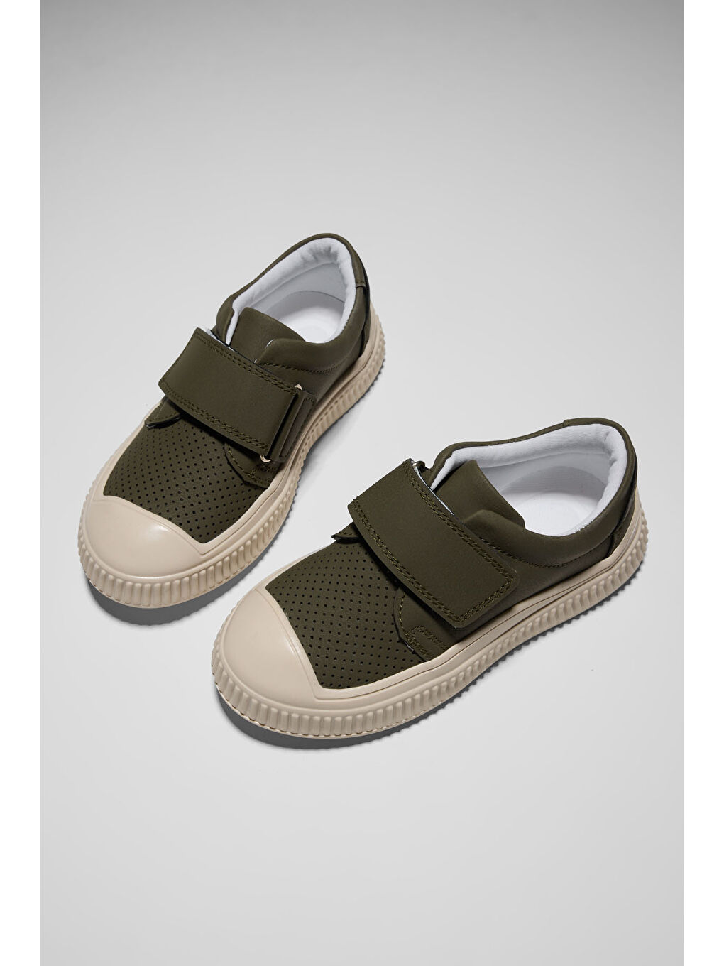 Çocuk Unisex Haki Çoçuk Cırtlı Rahat Kalıp Sneaker-3