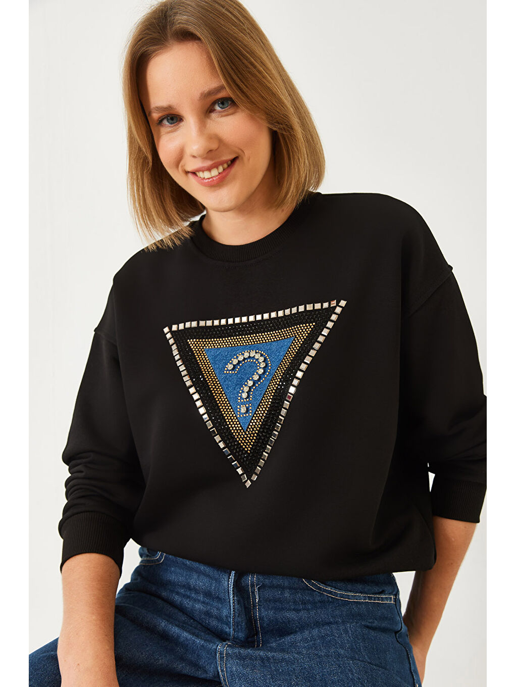 Siyah Kadın Üçgen Taş İşlemeli Sweatshirt