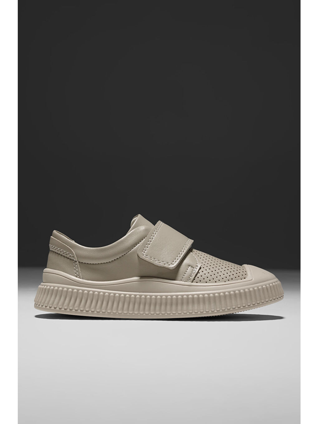 Çocuk Unisex Bej Çoçuk Cırtlı Rahat Kalıp Sneaker-4