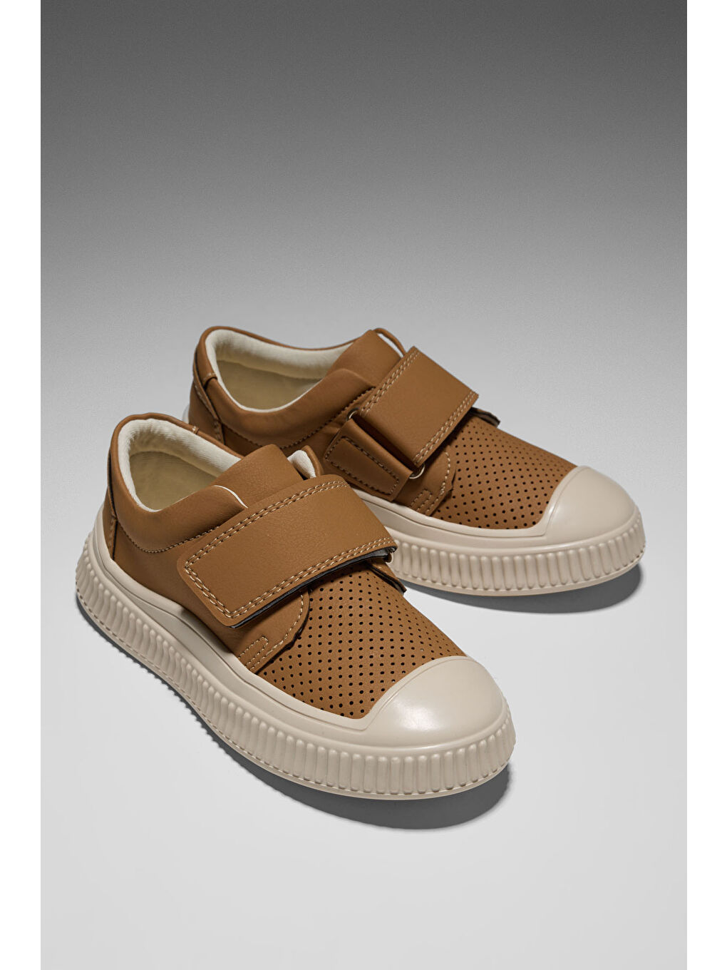 Kahverengi Çocuk Unisex Camel Çoçuk Cırtlı Rahat Kalıp Sneaker