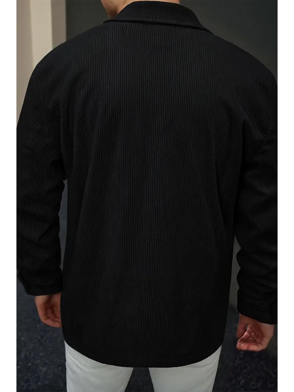 Siyah Linno Kapaklı Çift Cepli Fitilli Erkek Kadife Gömlek-2
