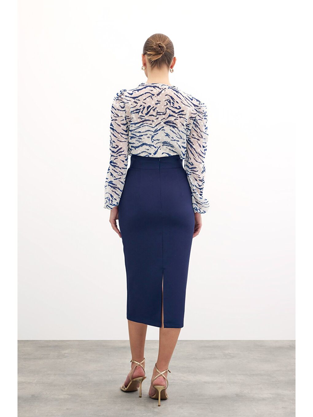 Aksesuar Detaylı Kalem Etek - Lacivert-5