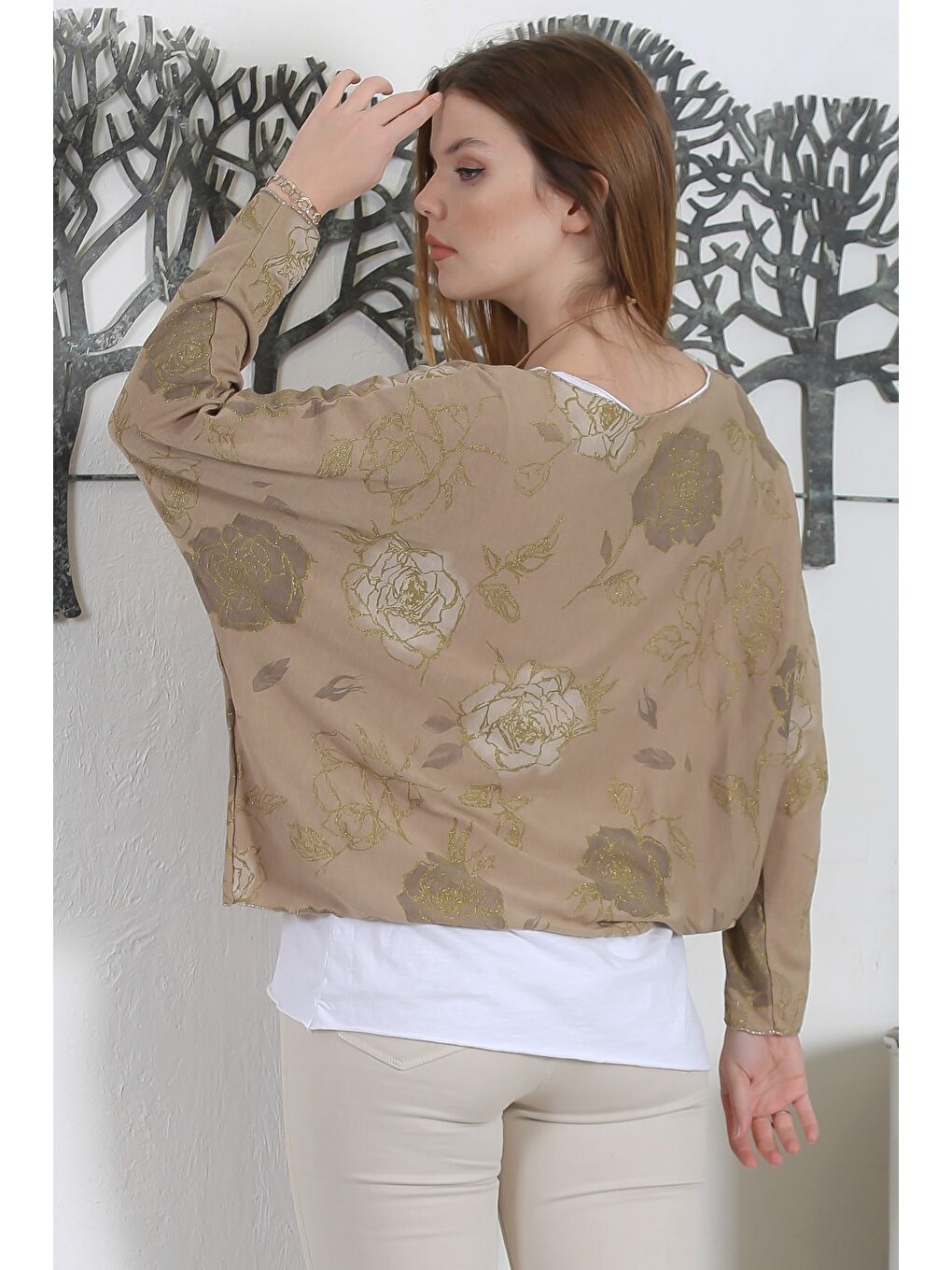 Kahverengi İtalyan Üçlü Set Açık Kahve Yarasa Kol Yaka Ve Etek Ucu Lurex İpli Kolyeli Ve İçi Basic Triko Bluz-5